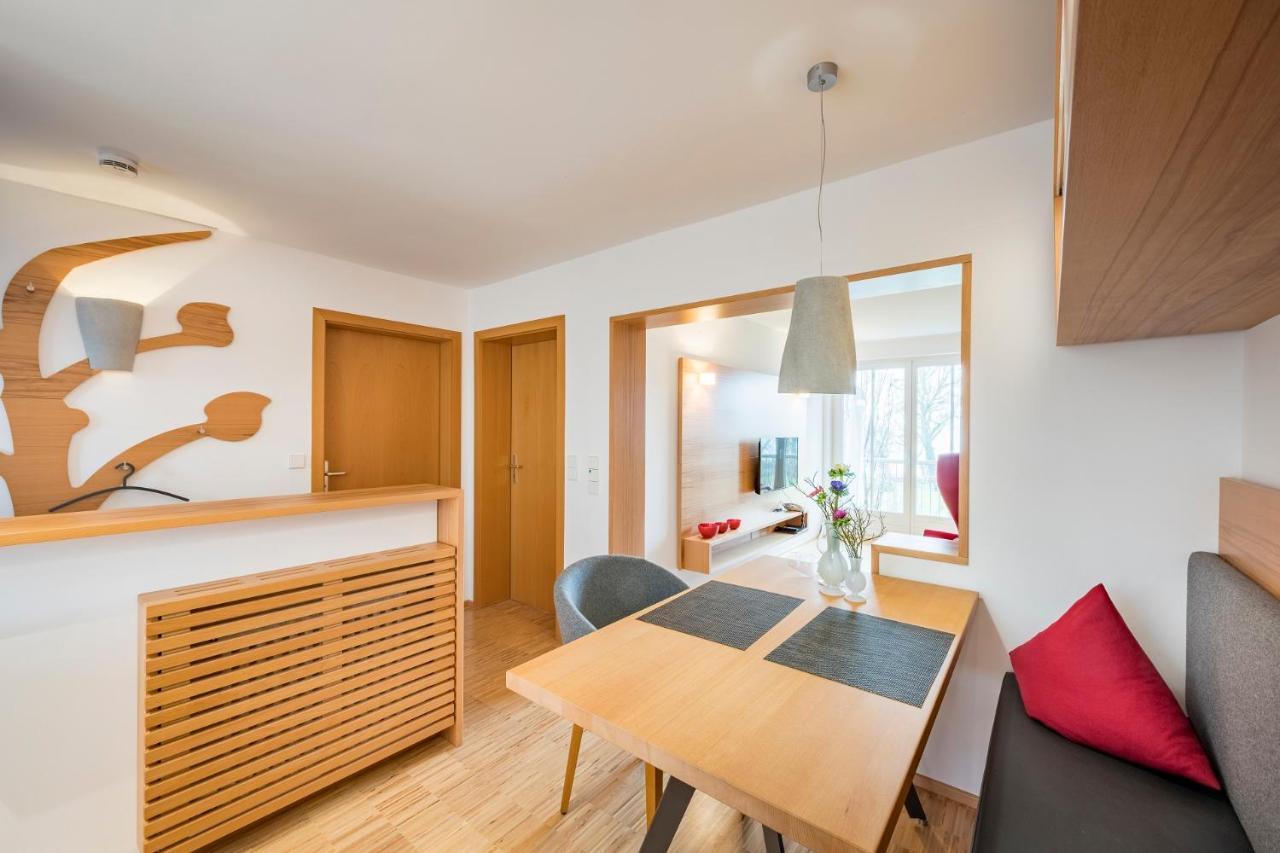 Appartementhotel Roehrenbach Immenstaad am Bodensee Esterno foto