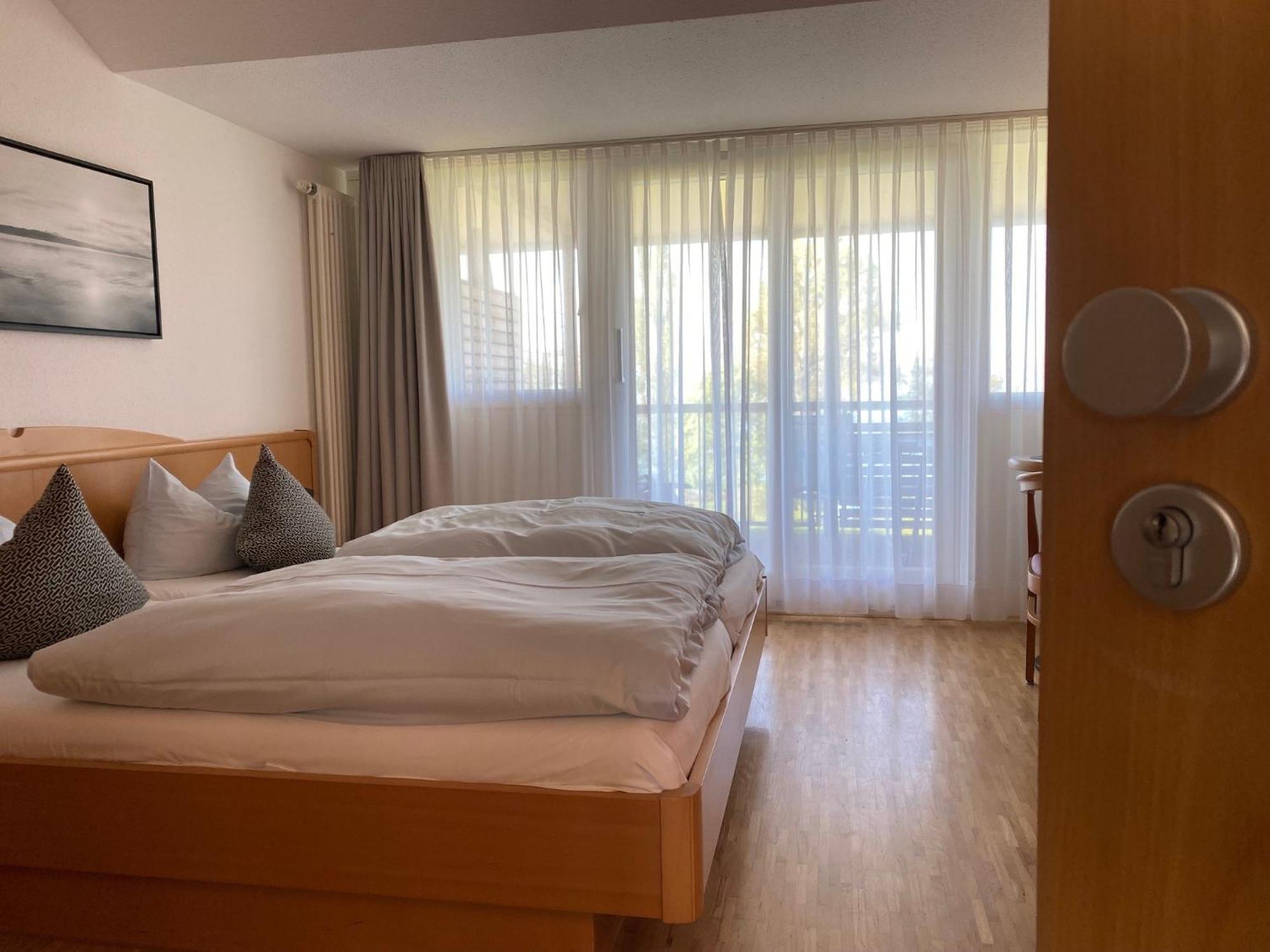 Appartementhotel Roehrenbach Immenstaad am Bodensee Esterno foto